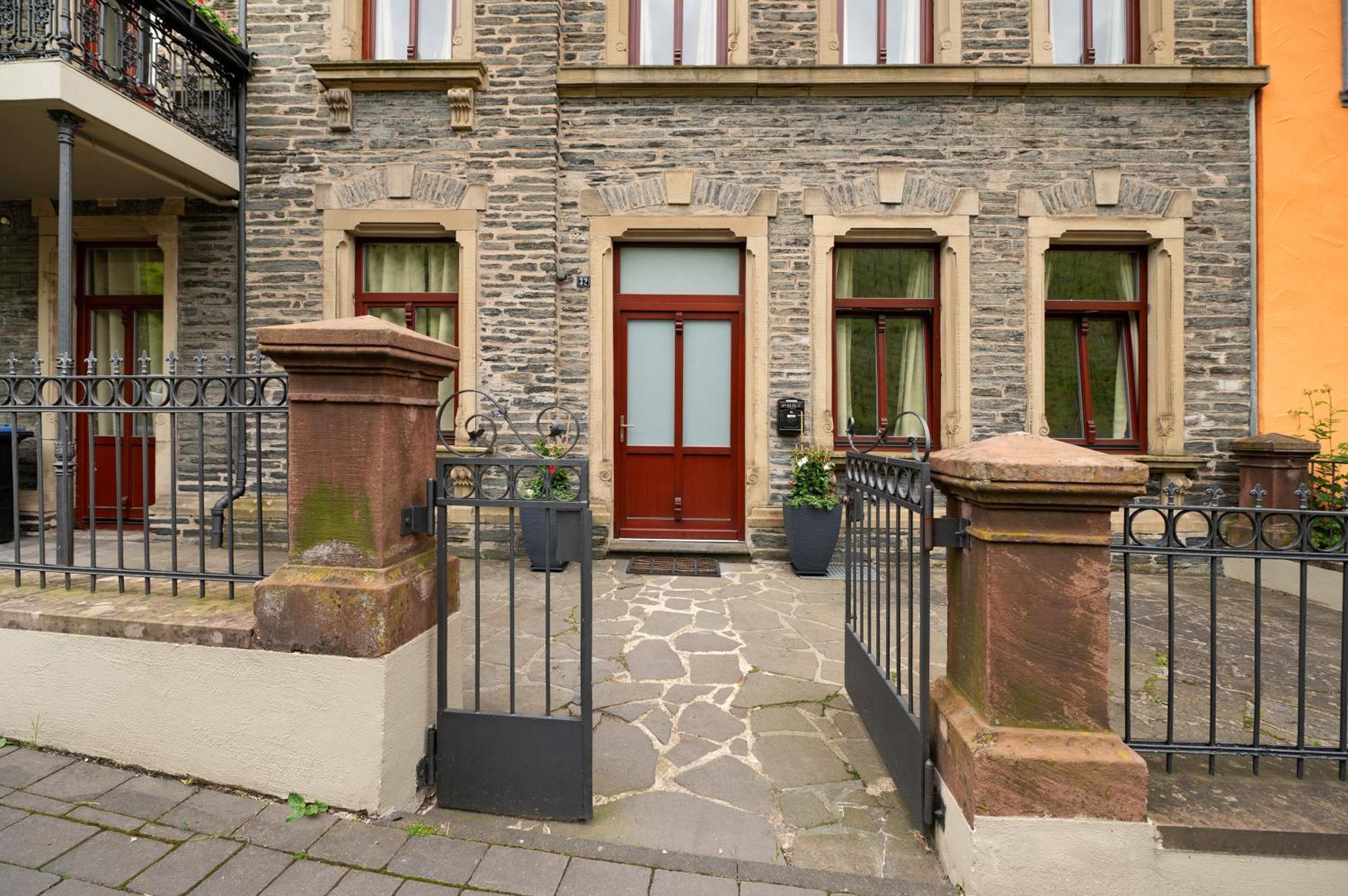 Alte Stadtvilla Am Weinberg 3 ترابن ترارباخ المظهر الخارجي الصورة